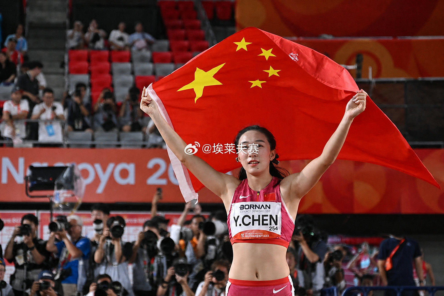 #陈妤颉100米夺金# 

小孩儿姐起跑太好了，步幅节奏顶级，全程压制，绝对实力👍🏻#亚运会# ​
