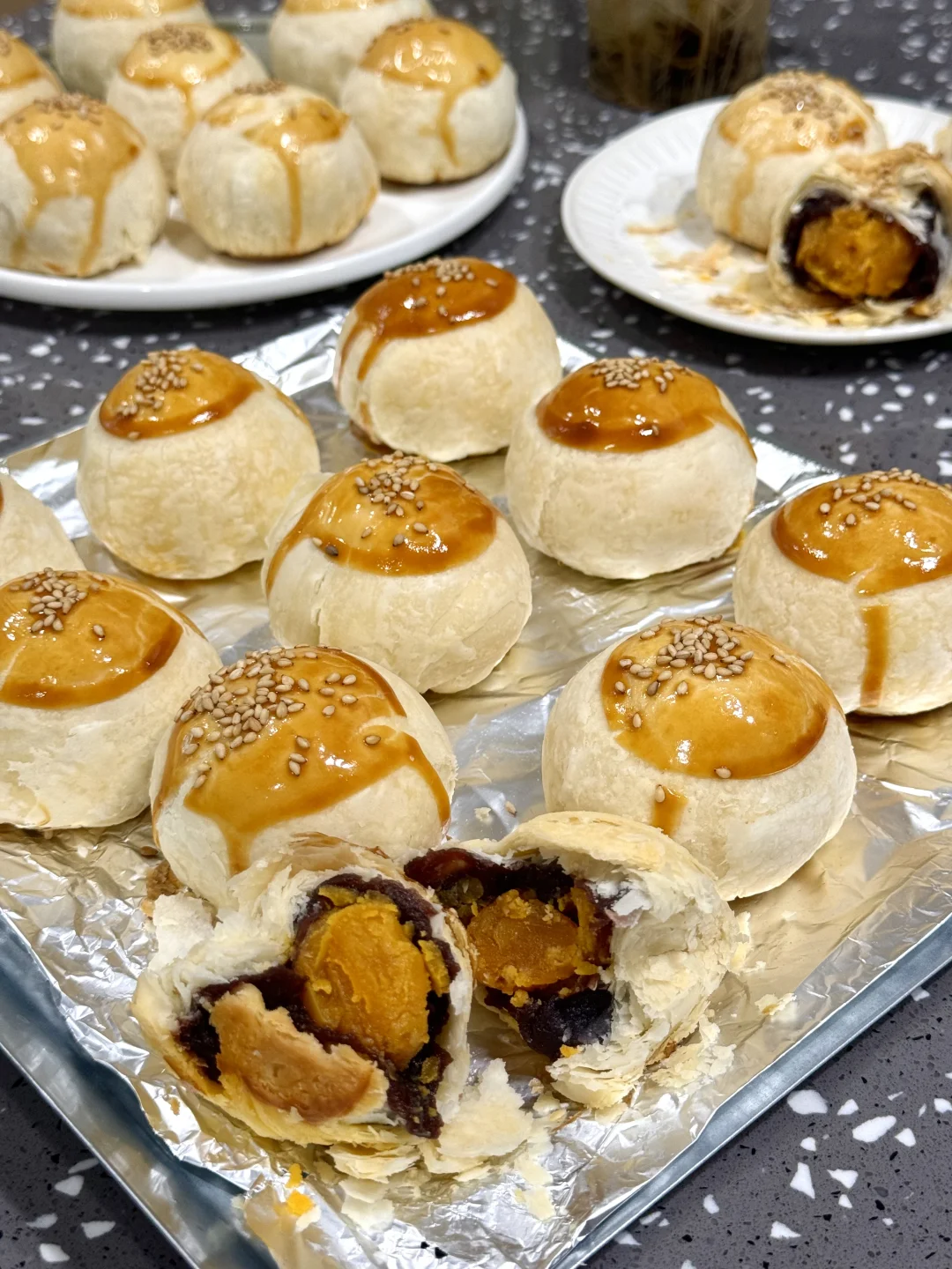 吃了两个蛋黄酥一天都感觉不到饿了