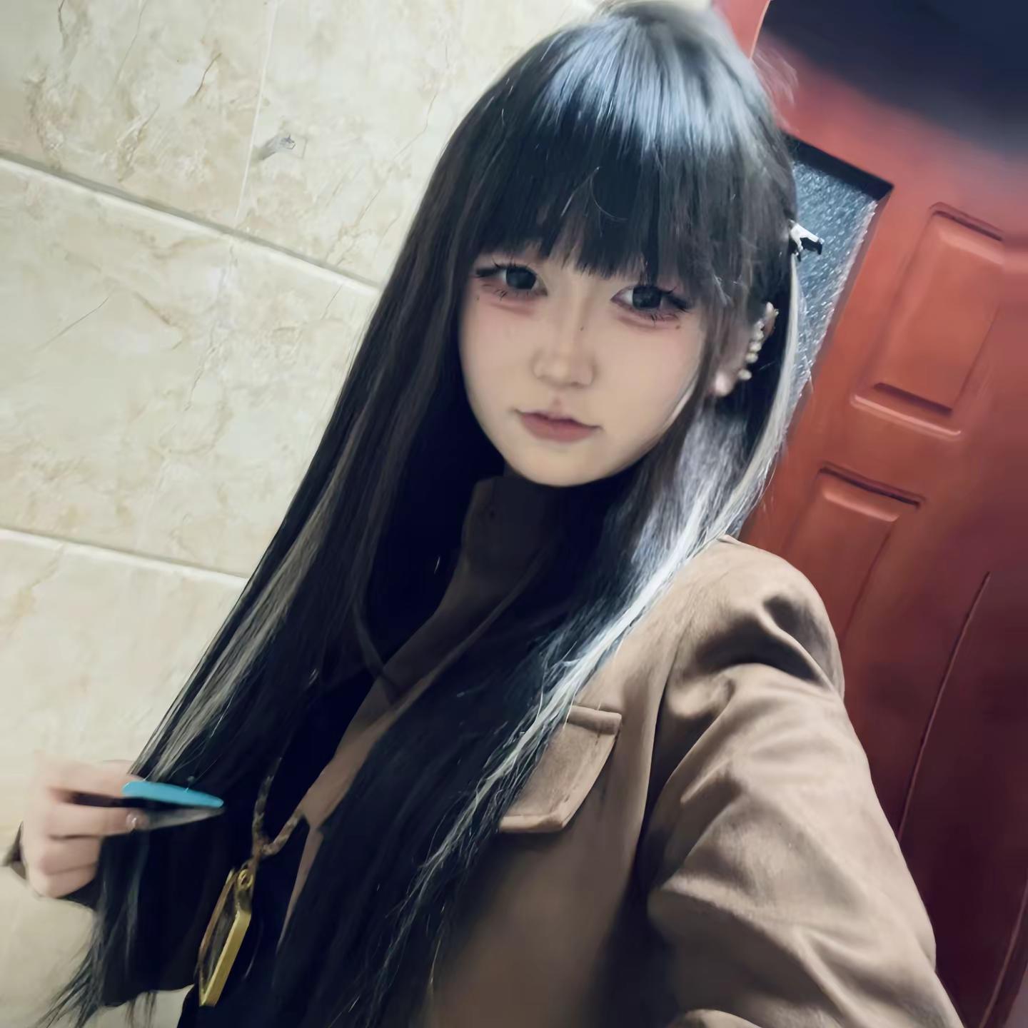 好女人得到名声 坏女人得到一切 .