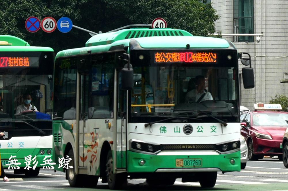 [超话]今天新佛山火车站正式开通，佛山公交增开两条旅游线路：禅文旅01...