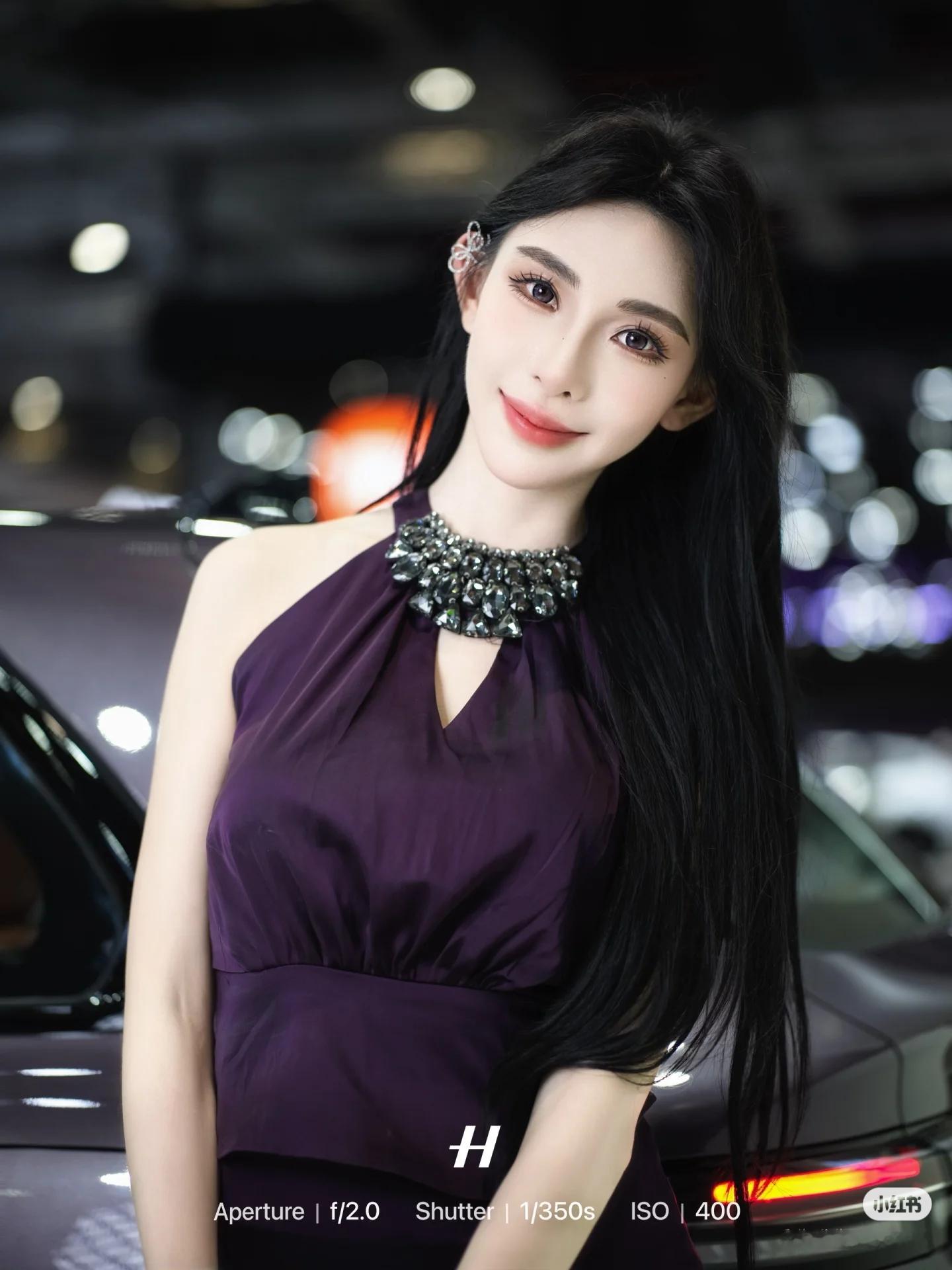 <p>晒图笔记大赛美女车模穿搭写真 <!--{img:0}--><!-...