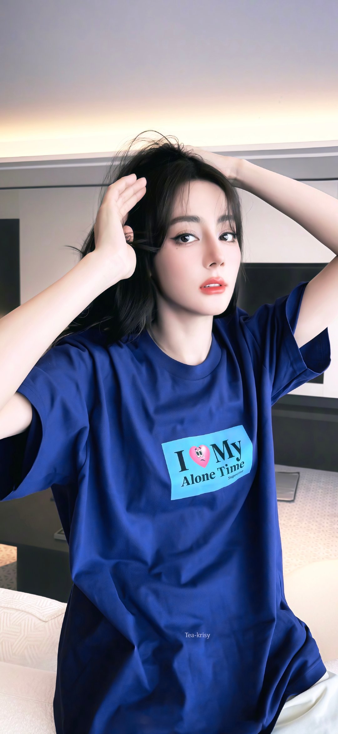迪丽热巴🍒🥏

更新壁纸头像～ ​