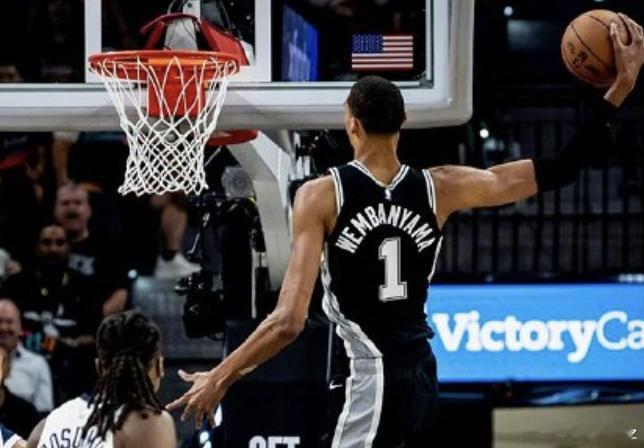 NBA季后赛｜马刺大胜森林狼夺下天王山！文班亚马27分17板5助3帽...