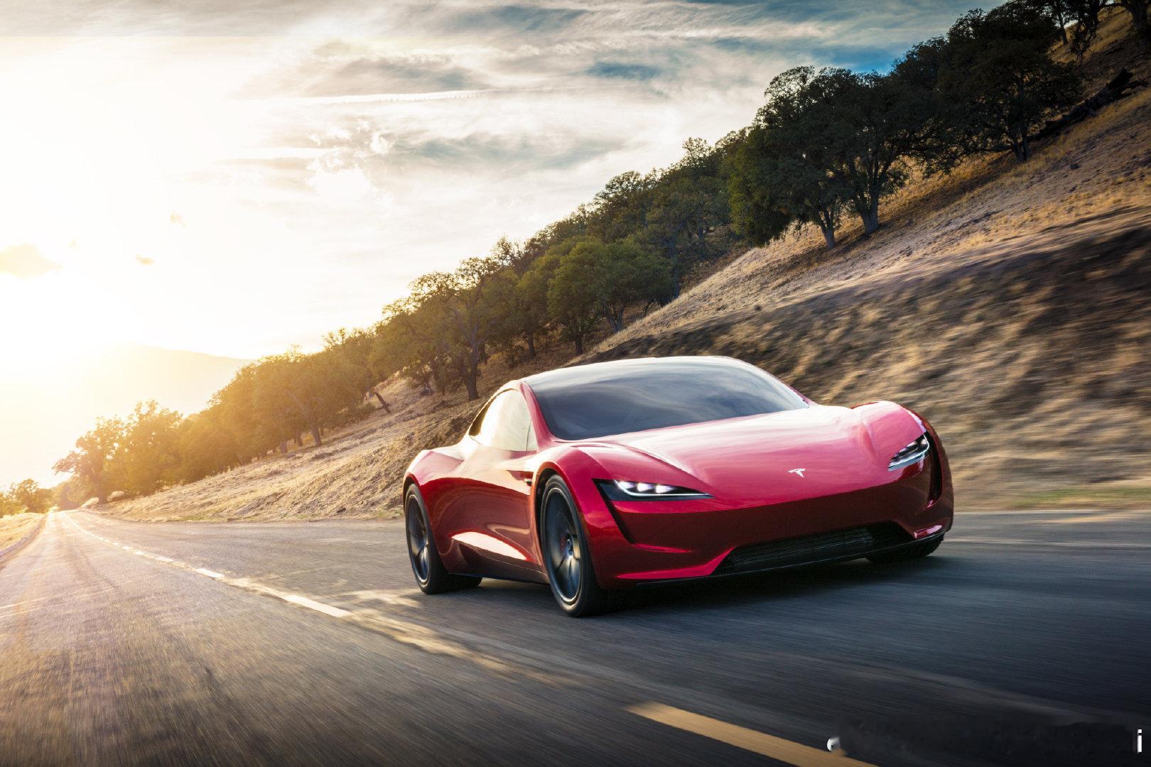 特斯拉官宣10月1号将发布全新的Roadster 2
并在美国官网上了Roadster的页面

今年是特斯拉的产品大年啊！Cybercab+Roadster2+Semi

虽然和大陆都没啥关系[笑cry]只有看热闹的份 ​