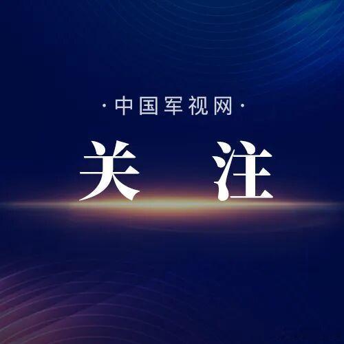 【金正恩参谒中国人民志愿军烈士陵园】据朝中社27日报道，朝鲜劳动党总书...