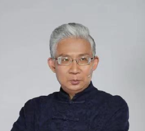 纪连海享退休生活