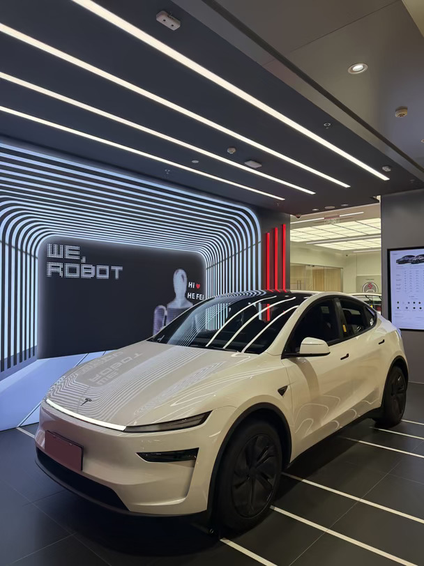 金秋 10 月！Model Y 23.25w 起，出游座驾就
