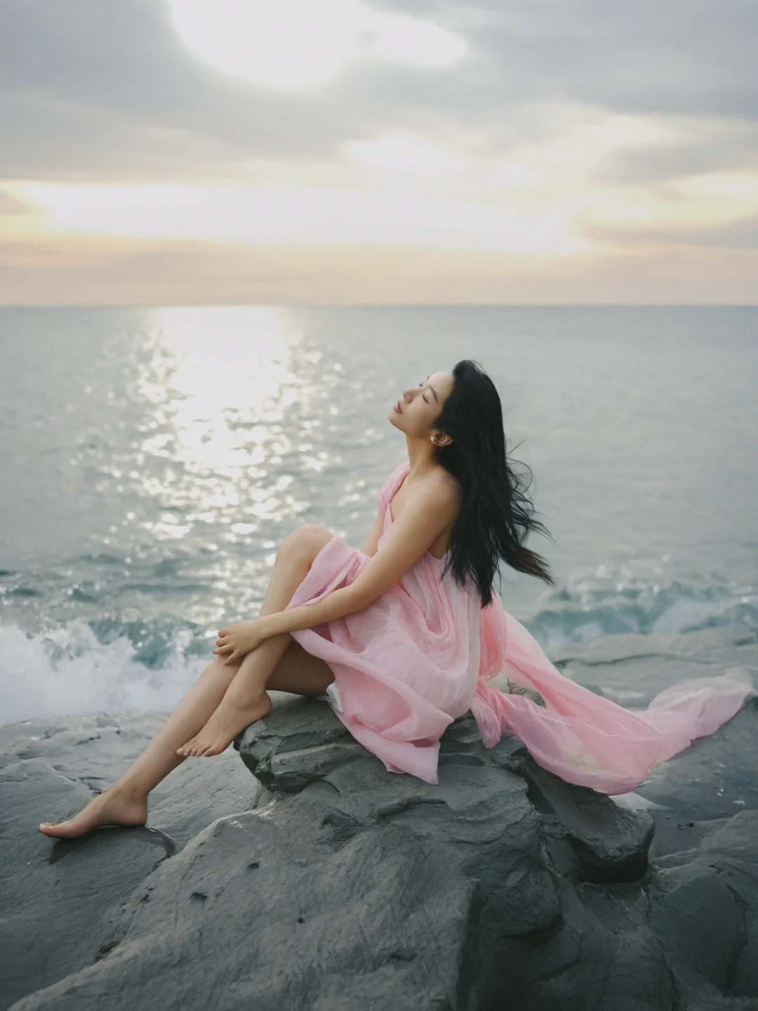 把心事 说给湖水听🌊