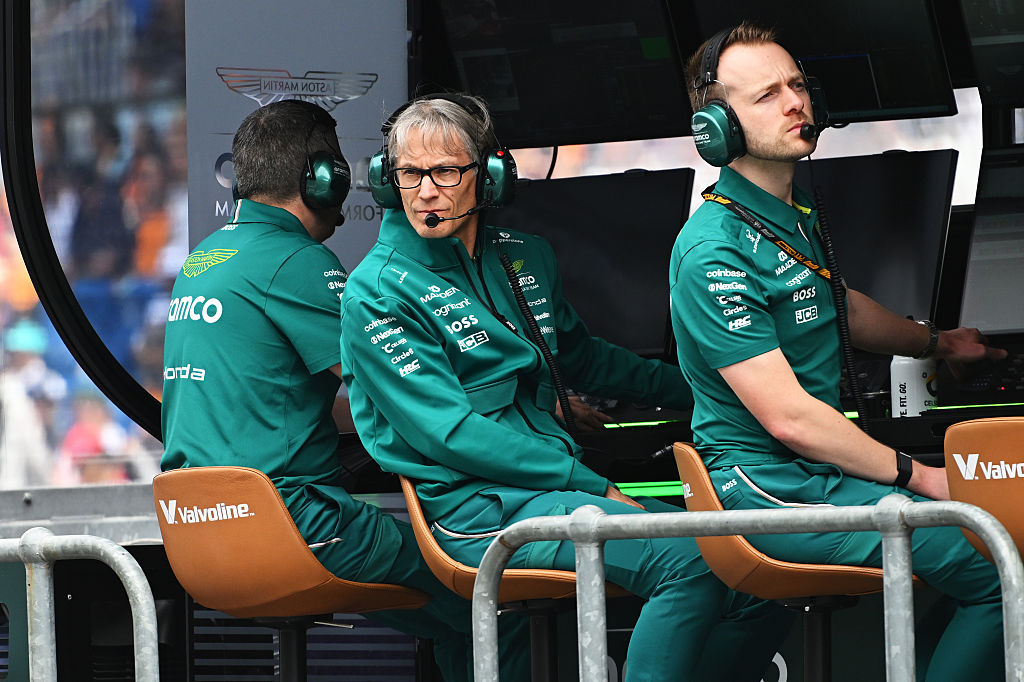 F1 马丁车队首席赛道官克拉克认为不应该将B版赛车重要性视为成败关键 ...