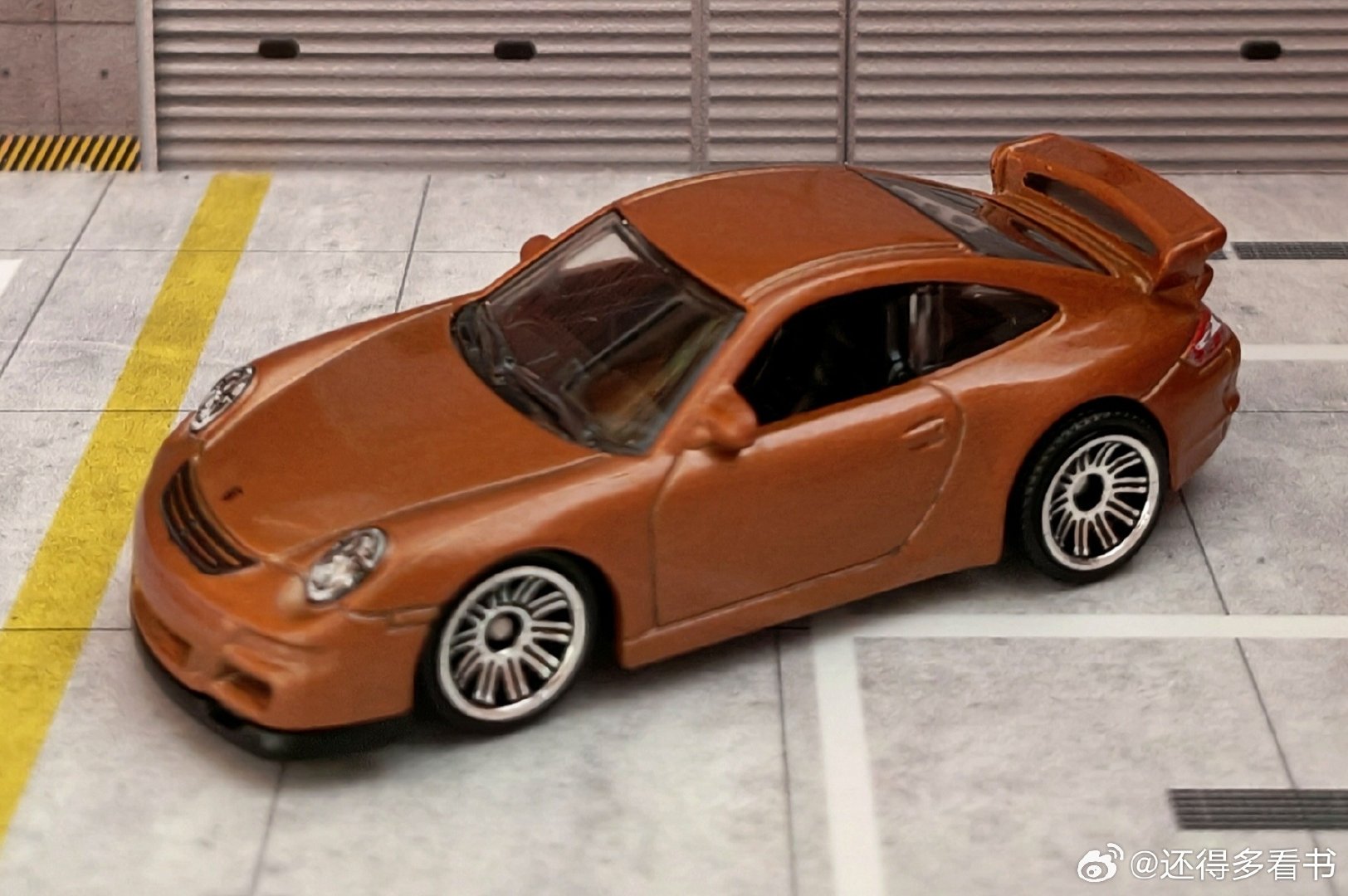 #我的玩具#
 724.［小车：火柴盒34.］
普卡 保时捷911GT3 ​