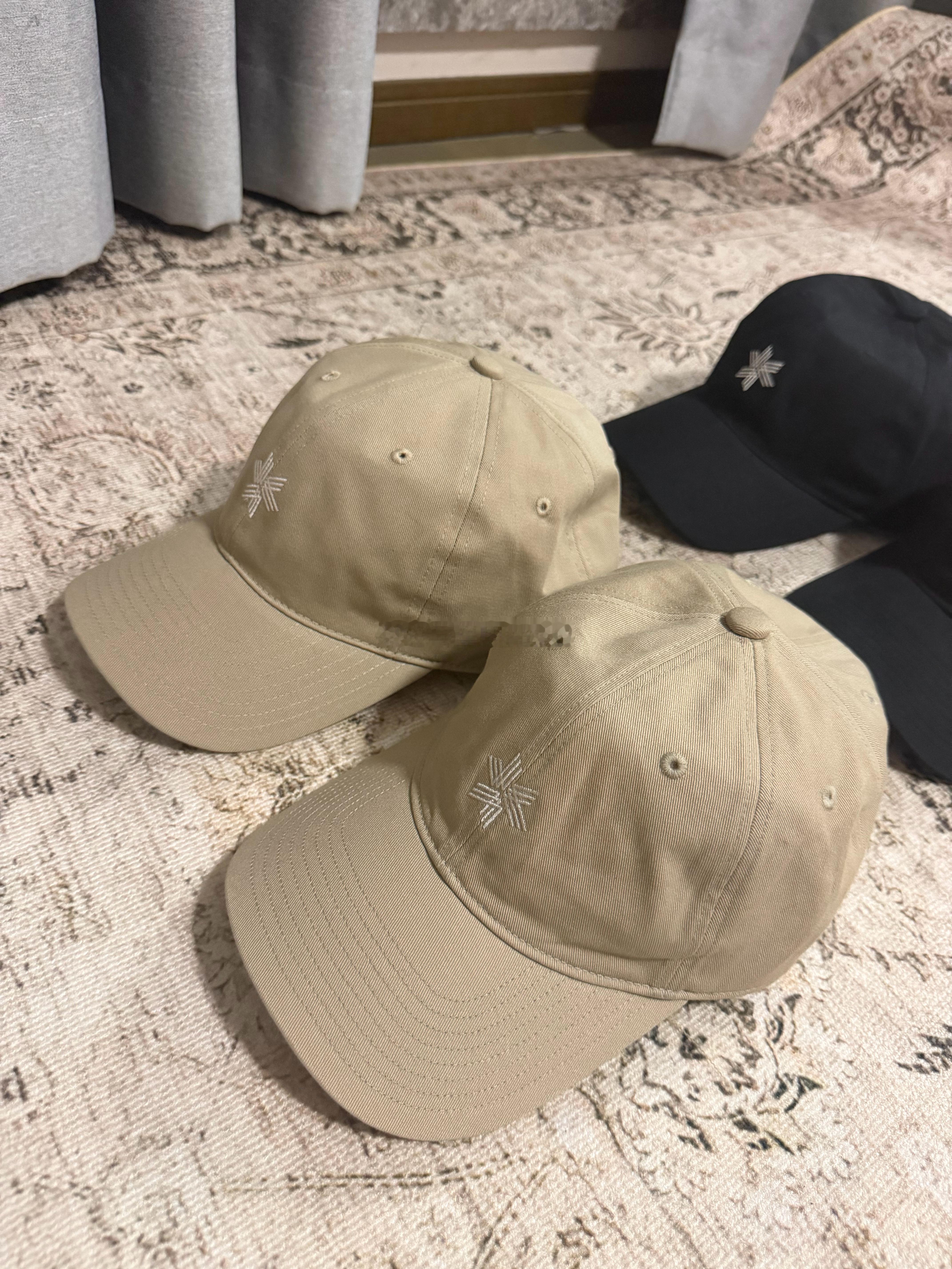 为了通知赠品信息
这条微博再抽 5 顶帽子

最近兄弟们以为我销声匿迹了。或者说我们的龙骧不出了，没有的。

只是一方面市场上确实稍微有一点严，我们的工厂都不约而同的停工了一阵。那为了东西能做长久，事情能做的长远。也只能配合工厂。

另一方面是我们的中号和旅行包都进行了升级
中号主要是针对 ​
