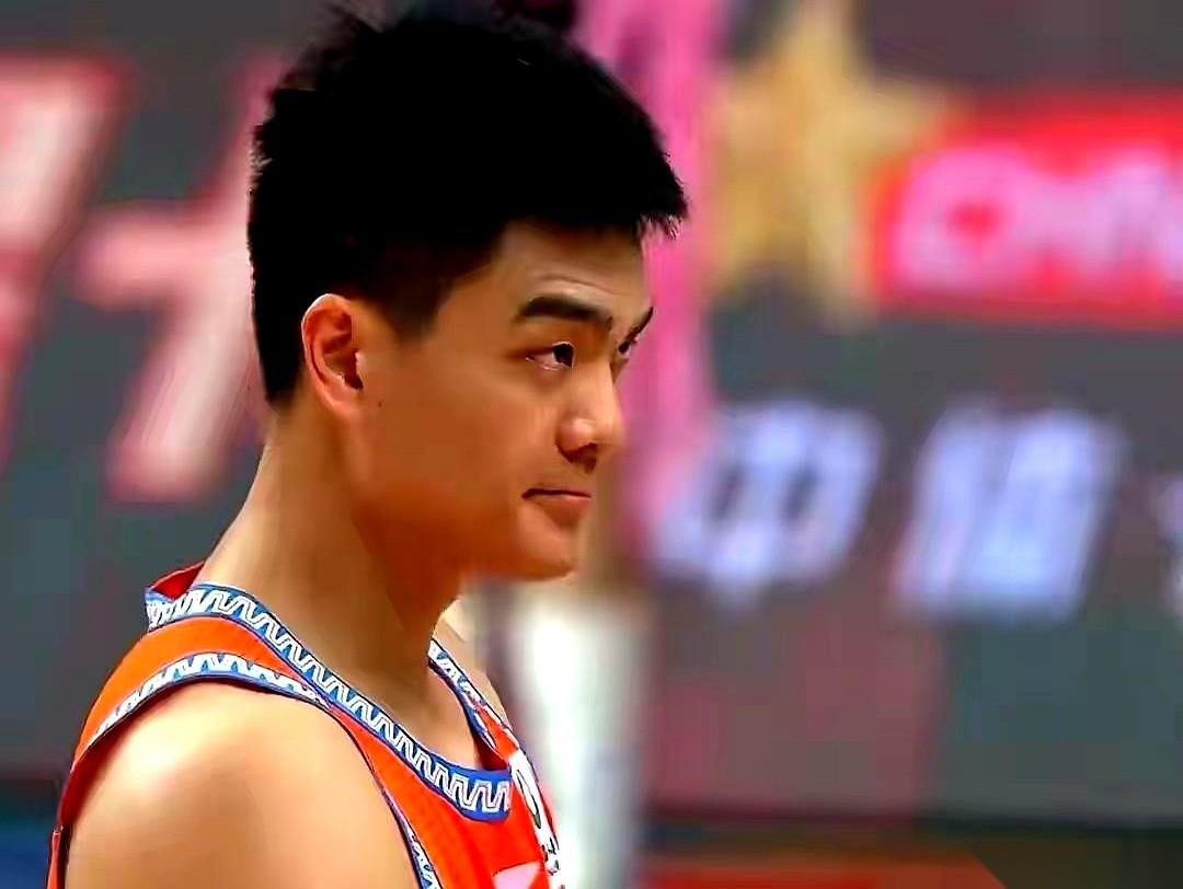 广东队这球输得，真有点邪门。 队史头一回，被福建队一个赛季连着剃了两次...