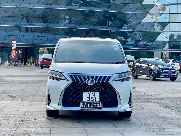 买到了我的梦中情车🚗白色凌放