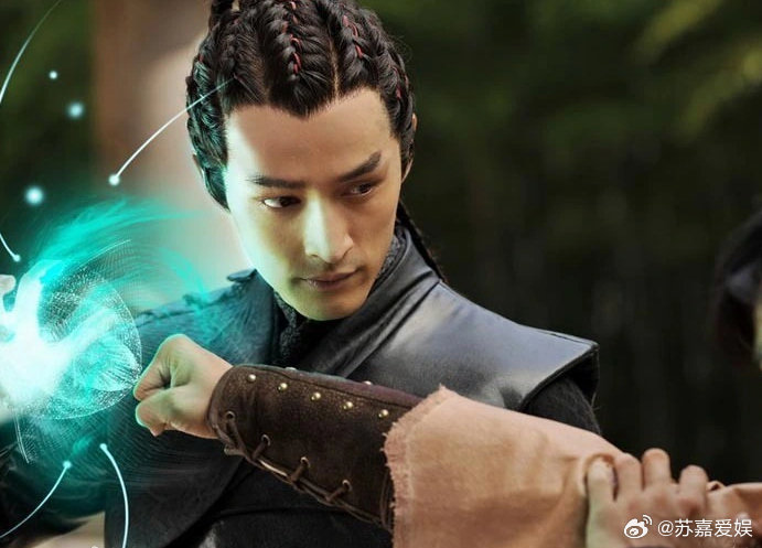 《轩辕剑之天之痕 》4K超清，2012年胡歌、蒋劲夫领衔主演，刘诗诗、唐嫣、古力娜扎等联合主演的古装玄幻剧，31集全
（夸克）[手指比心]取⬇️ ​​​