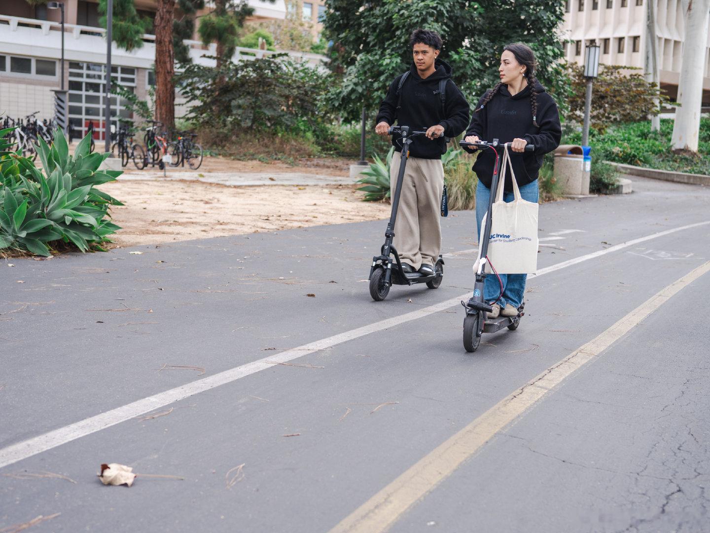 Walking around really means walking Around.  ​