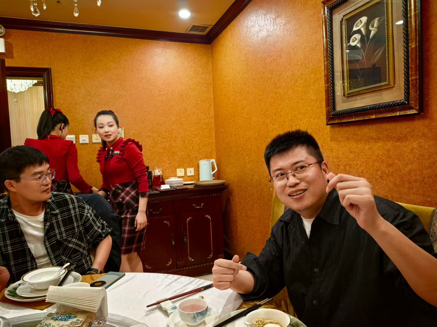 朝鲜🇰🇵美女服务员