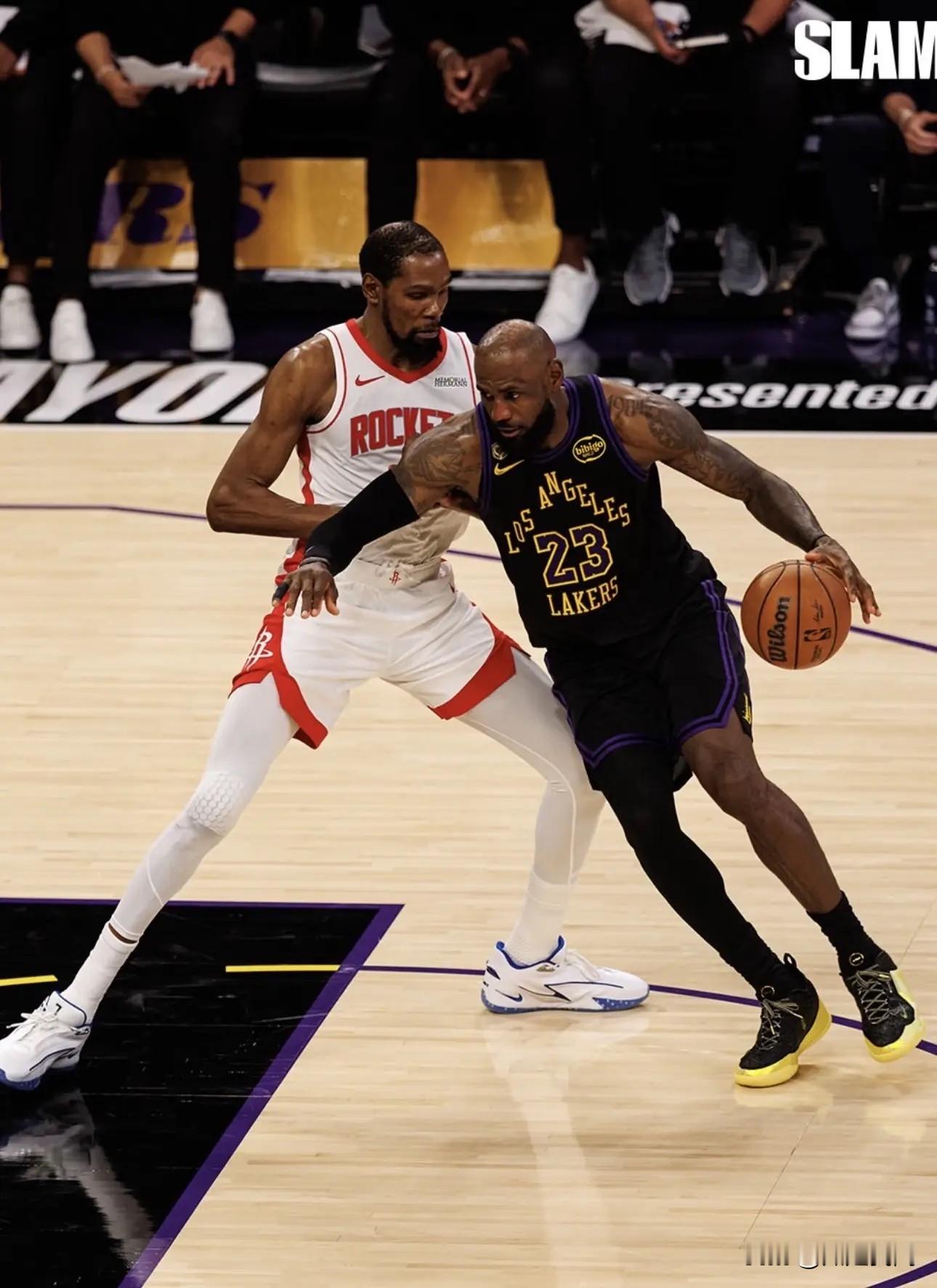 湖人东契奇里弗斯受伤，反成西部最健康球队？  季后赛太残忍了，西部几支...