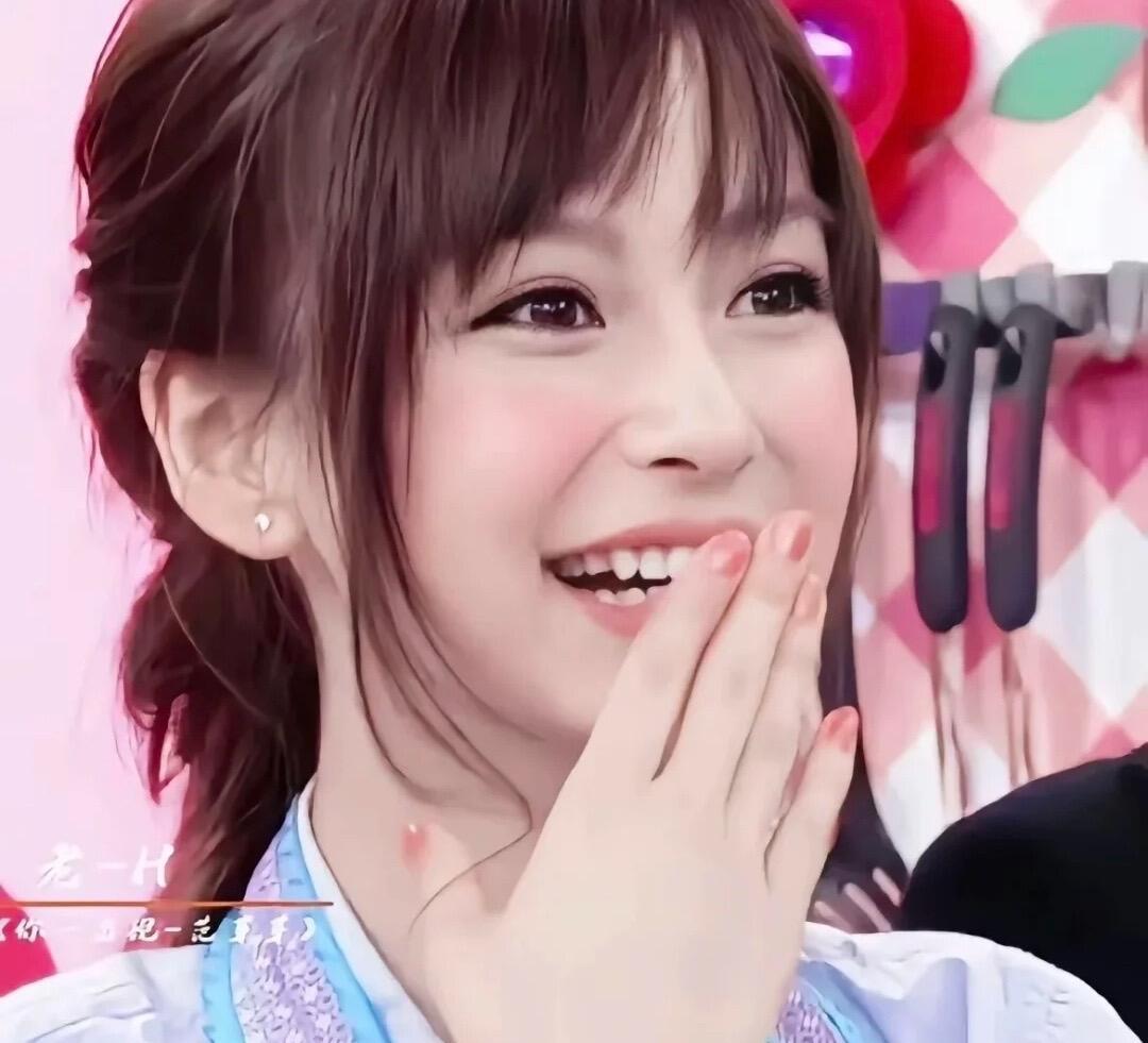 Angelababy 古早头像 ​