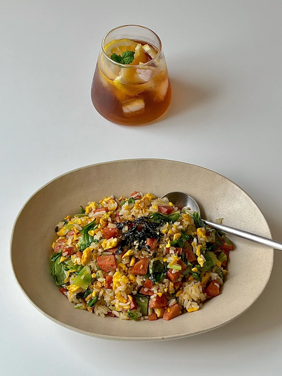 ☀️工作日早餐｜巨好吃的香肠生菜炒饭😋