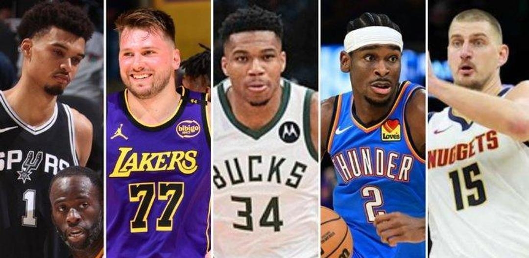 都是国际球员啊
ESPN的百大球星前十出炉了，结果前五名都是国际球员。
约基奇，排在第一位，来自塞尔维亚；
文班亚马，排在第二位，来自法国；
亚历山大，排在第三，是加拿大人；东契奇，排在第四，是斯洛文尼亚人；
阿德托昆博，排在第五，来自希腊。
第六至第十分别是爱德华兹、坎宁安、塔图姆，还有米切尔，来