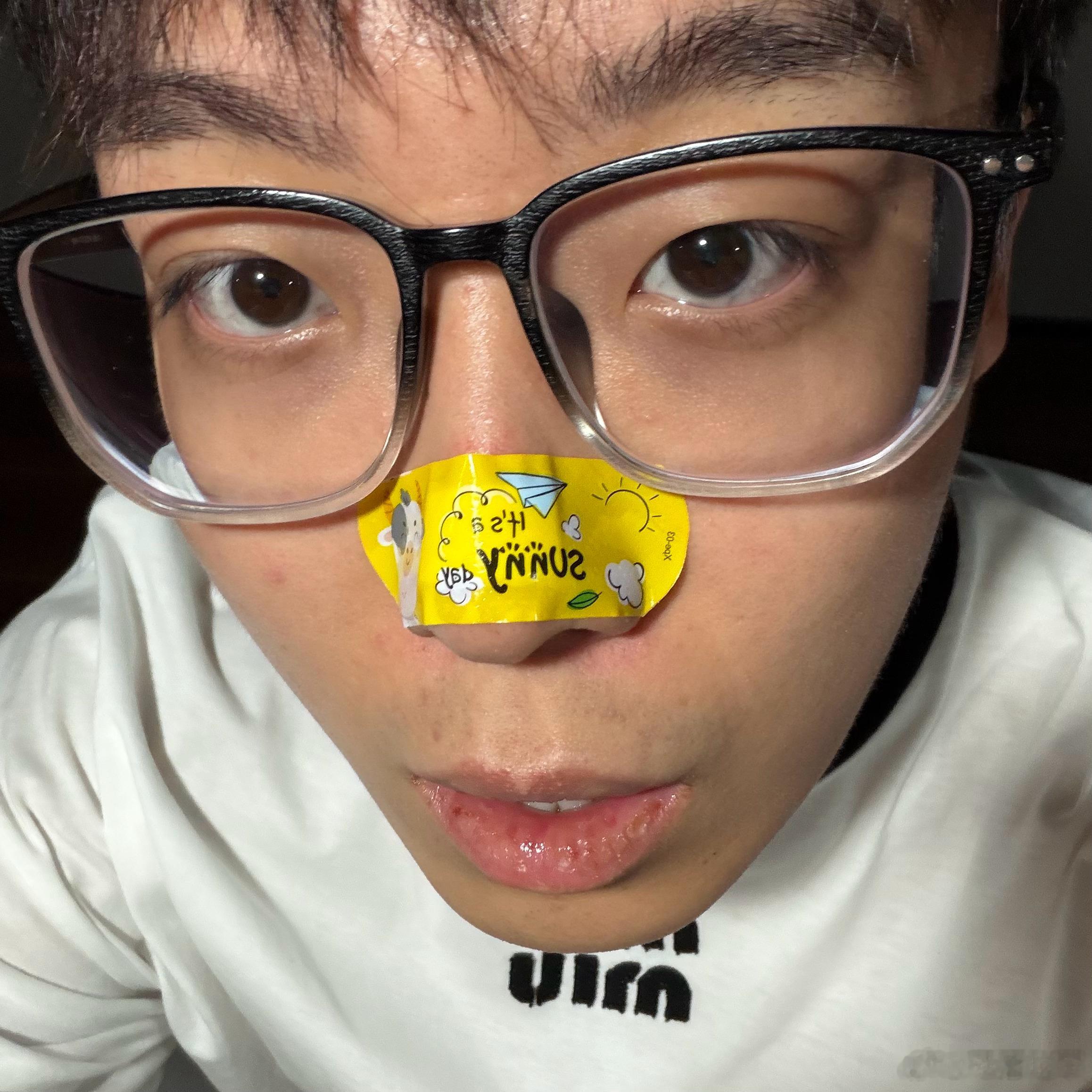 陈萝莉来了 ​​​
