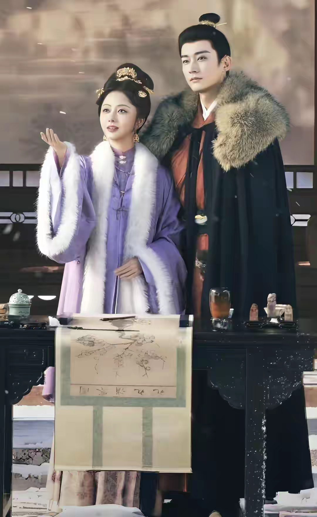 灭门、顶替、潜伏、逆袭、洗冤——许兰香的每一步都踩在刀尖上。不靠傻白甜，不靠母凭子贵，靠的是记账、制香、管家的真本事。大女主的爽感不是天降贵人，是自己把命运攥回手里。