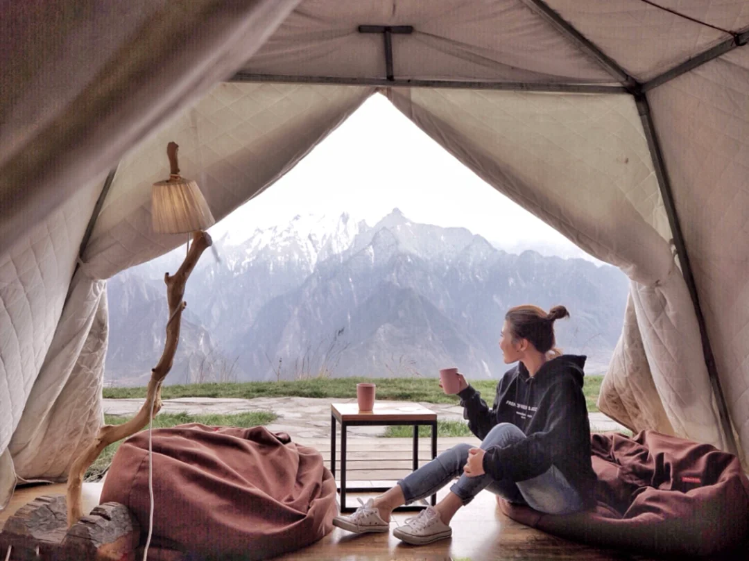 成都周边网红打卡|浮云牧场，野奢glamping，帐篷体验