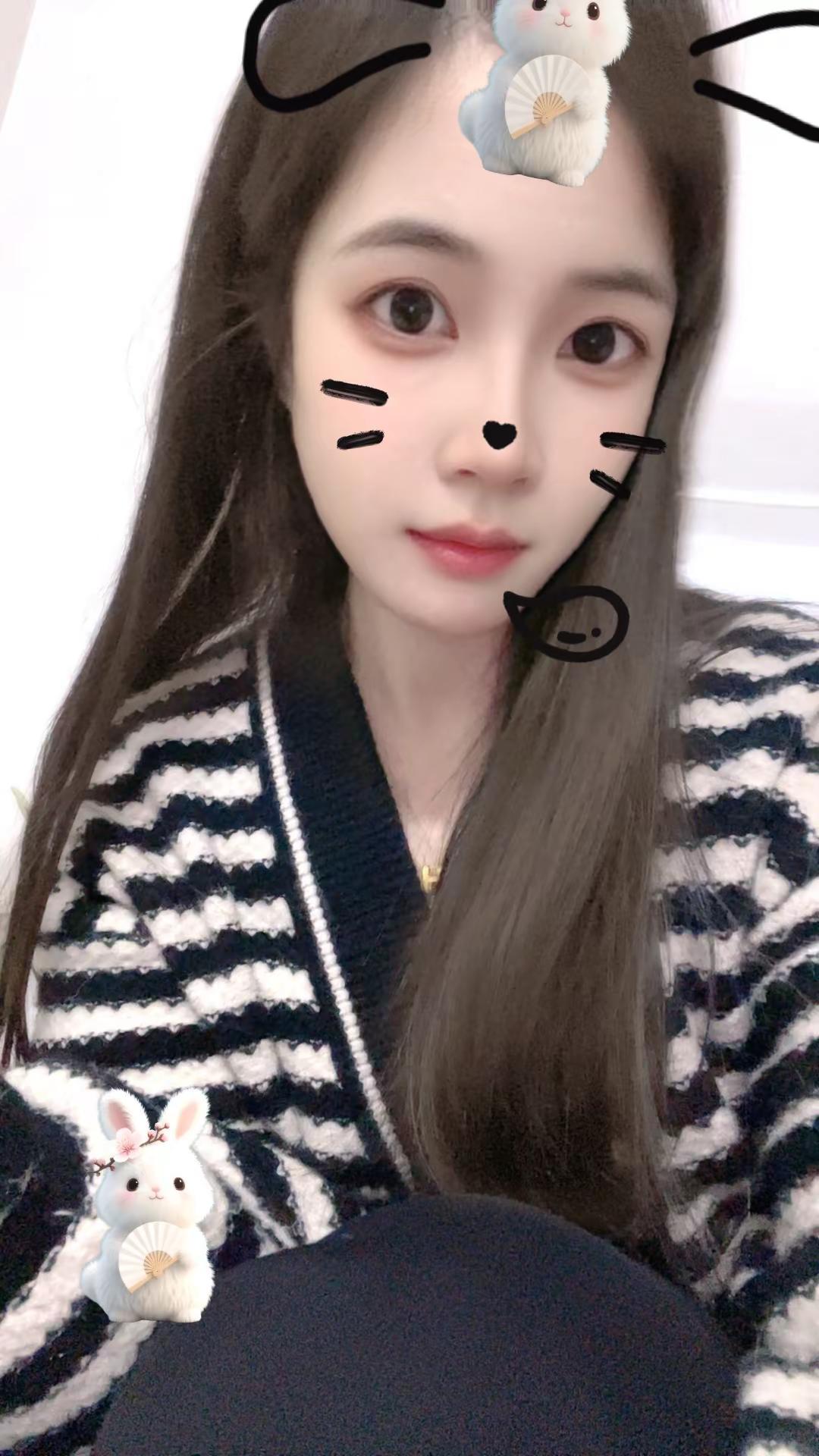 好女人得到好名声、坏女人得到一切。