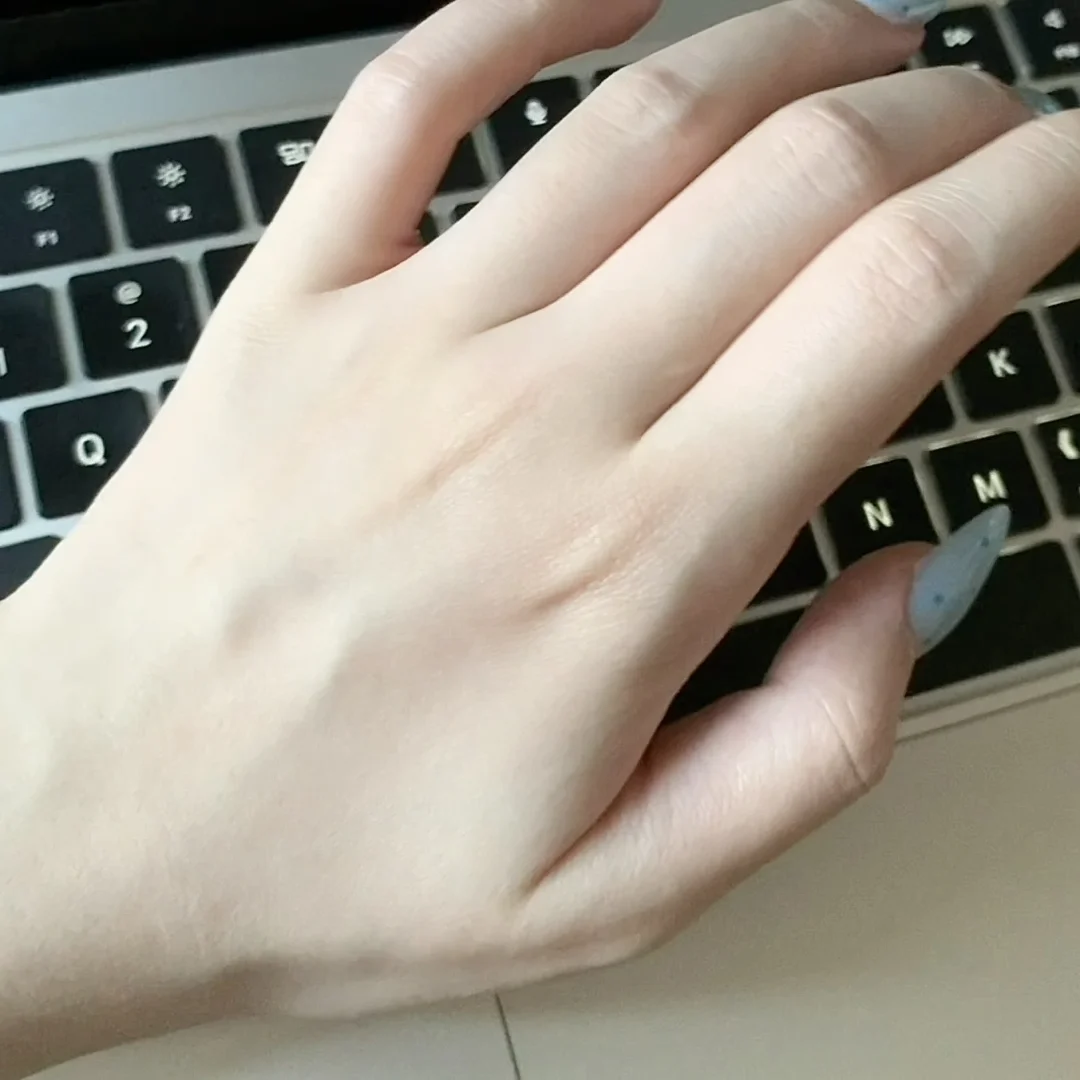 手黑的都去oliveyoung买这个