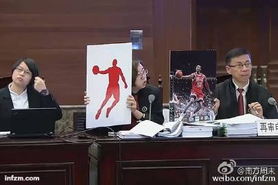 【“飞人”乔丹能否逆转“福建乔丹”？】从2012年在上海二中院起诉乔丹...