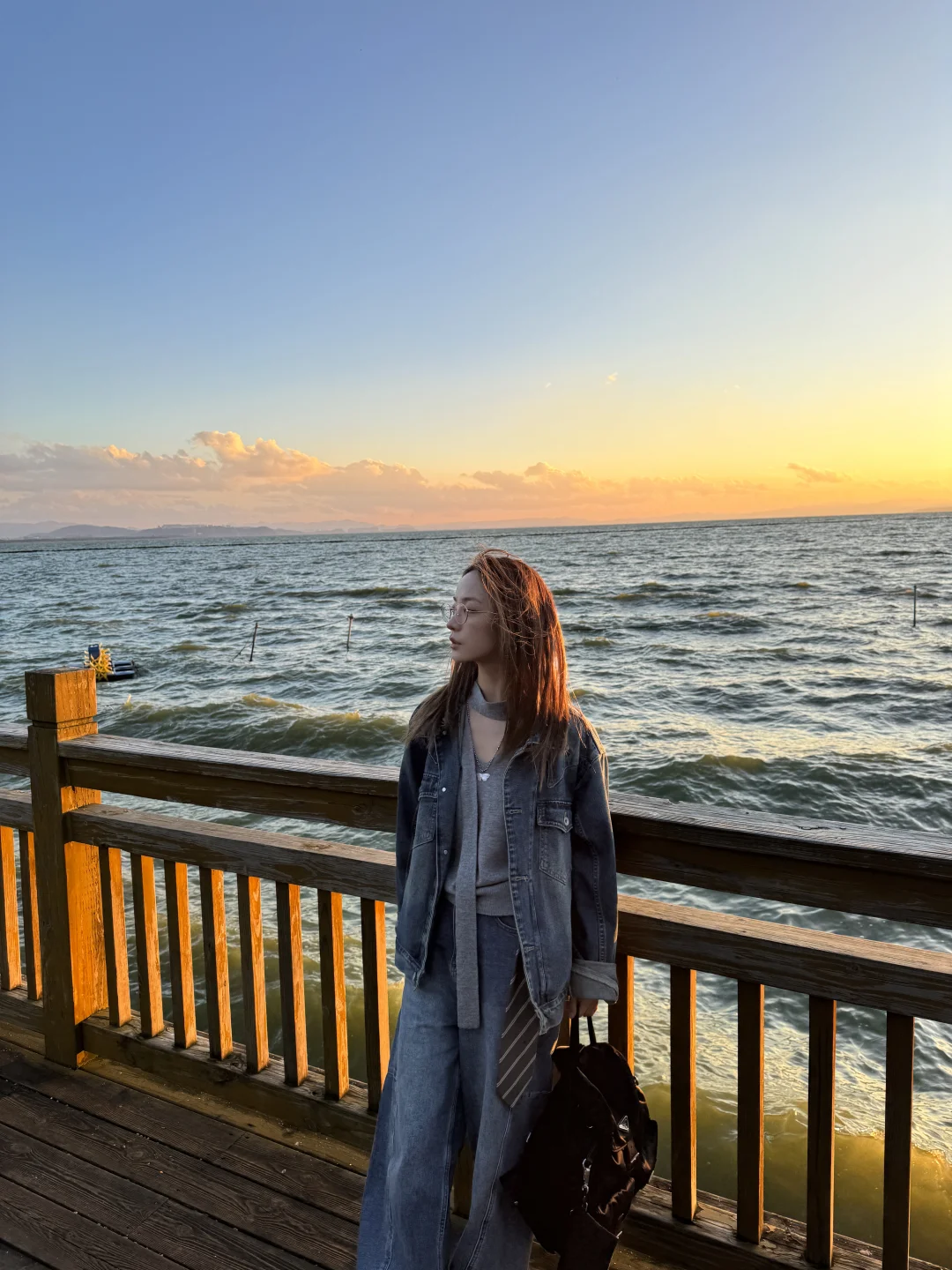 “被阳光渗透的日子”