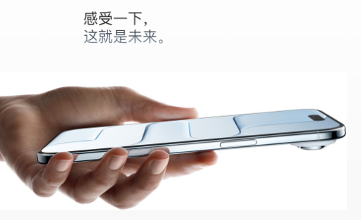#iPhoneAir有多不保值#苹果保值神话被 iPhone Air 打破了！8 千入手放一年，回收才 3500，直接对半砍，SellCell 数据：上市十周平均贬值 44.3%，顶配贬值近 48%。

销量拉胯，上市三个月官方直降 2000，叠加国补到手 5099，横向对比 iPhone17/15 系列，贬值幅度高出不少，所有版本保值都拉胯。

想入手 ​