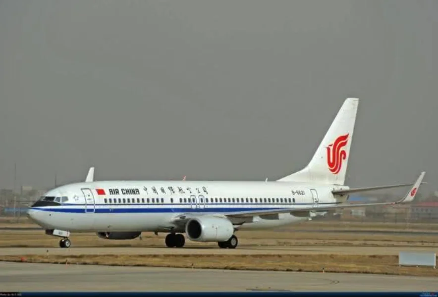 中国十大航司：4亏6赚！