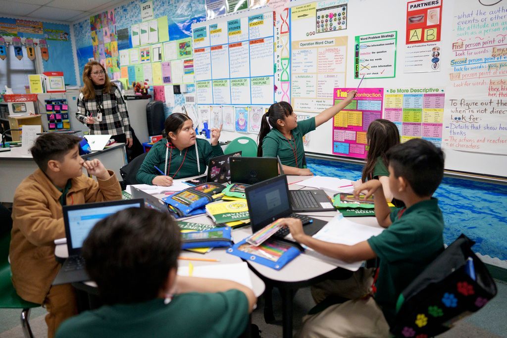 【加州学校强化防性侵新规生效】在性侵诉讼浪潮不断高涨的压力下，加州中小...