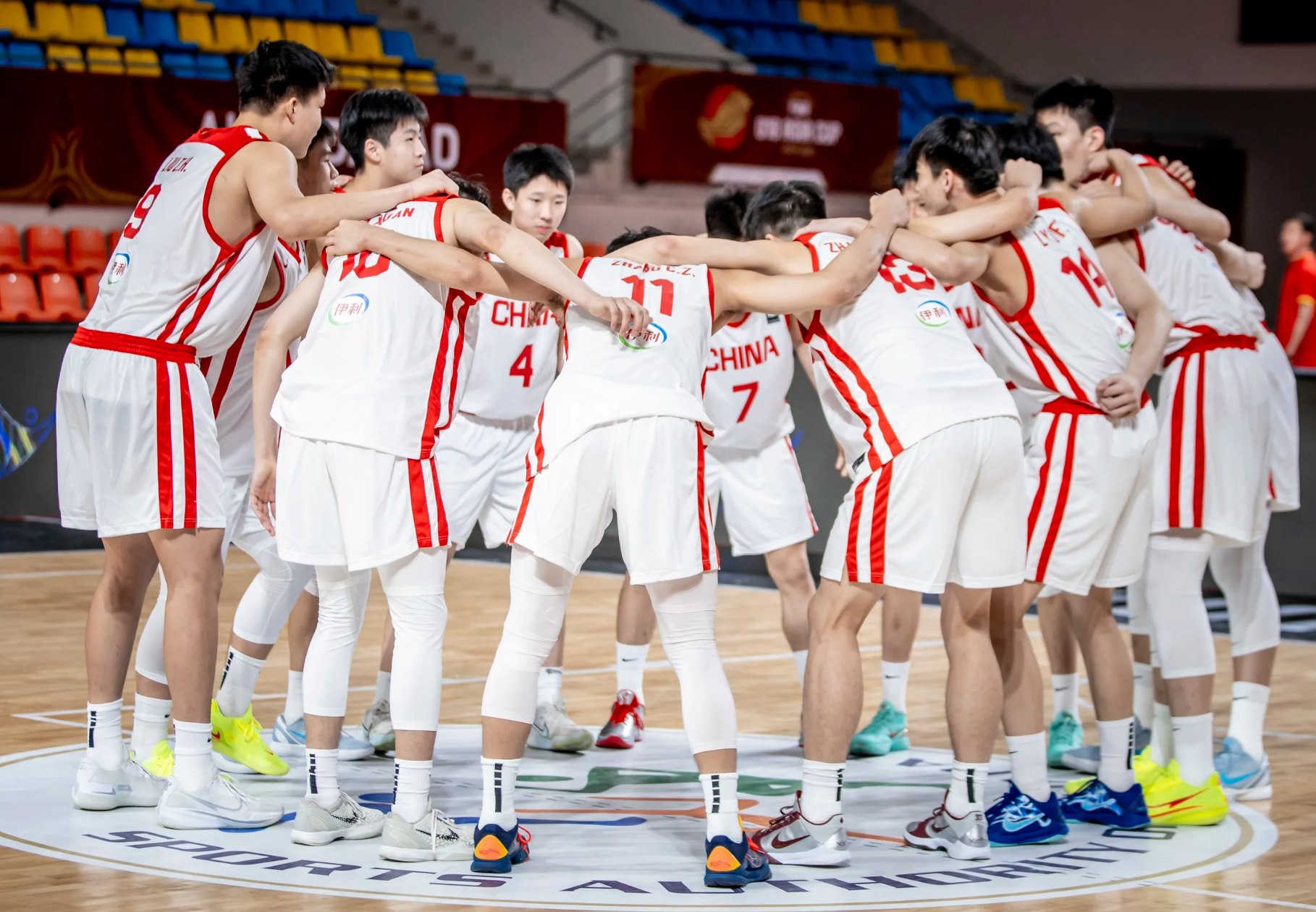 （U18男篮亚洲杯 | 中国国青103🆚55斯里兰卡取得开门红，杨易...
