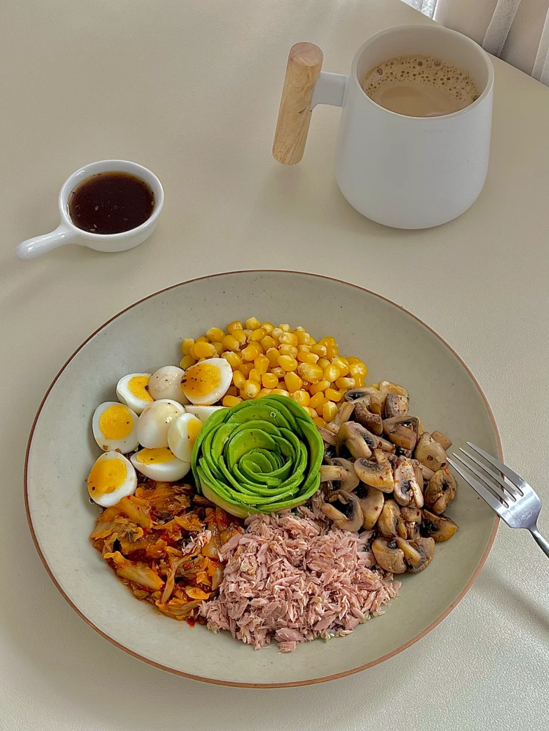 ☀️低卡饱腹的金枪鱼藜麦波奇饭｜嘎嘎好吃😋