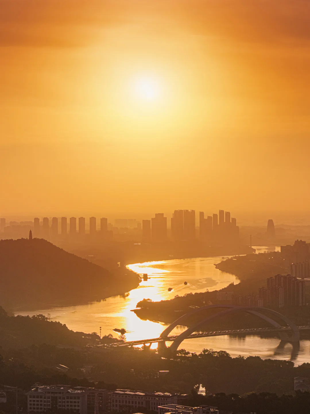 南宁离国际化大都市又近了一步