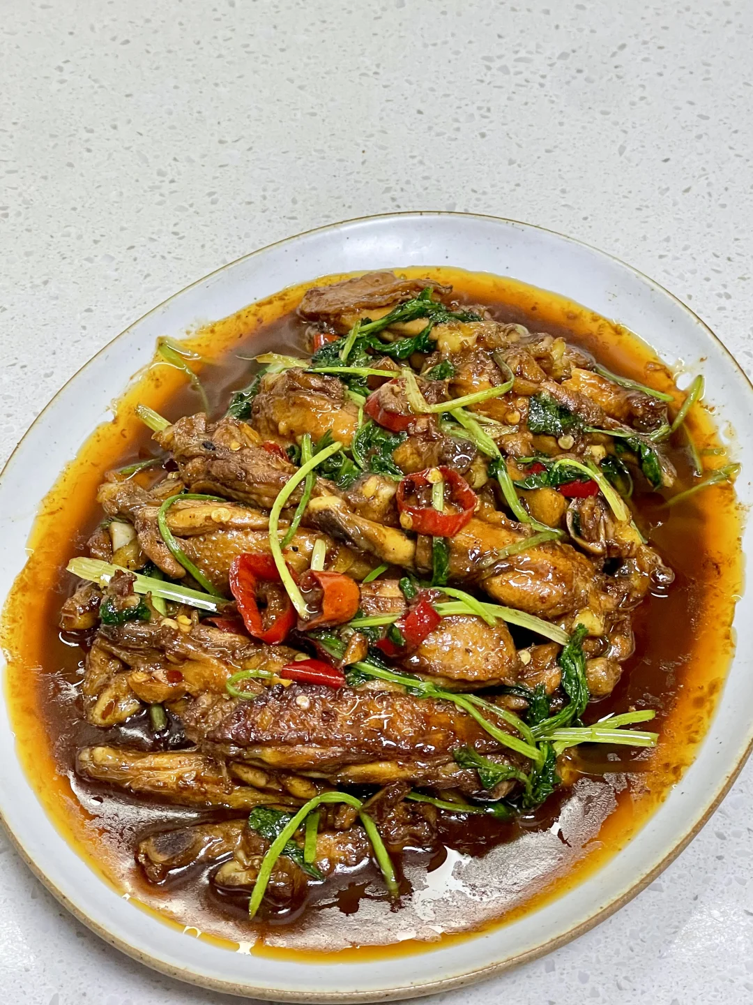 好吃到舔手指的香辣鸡翅，附详细做法～