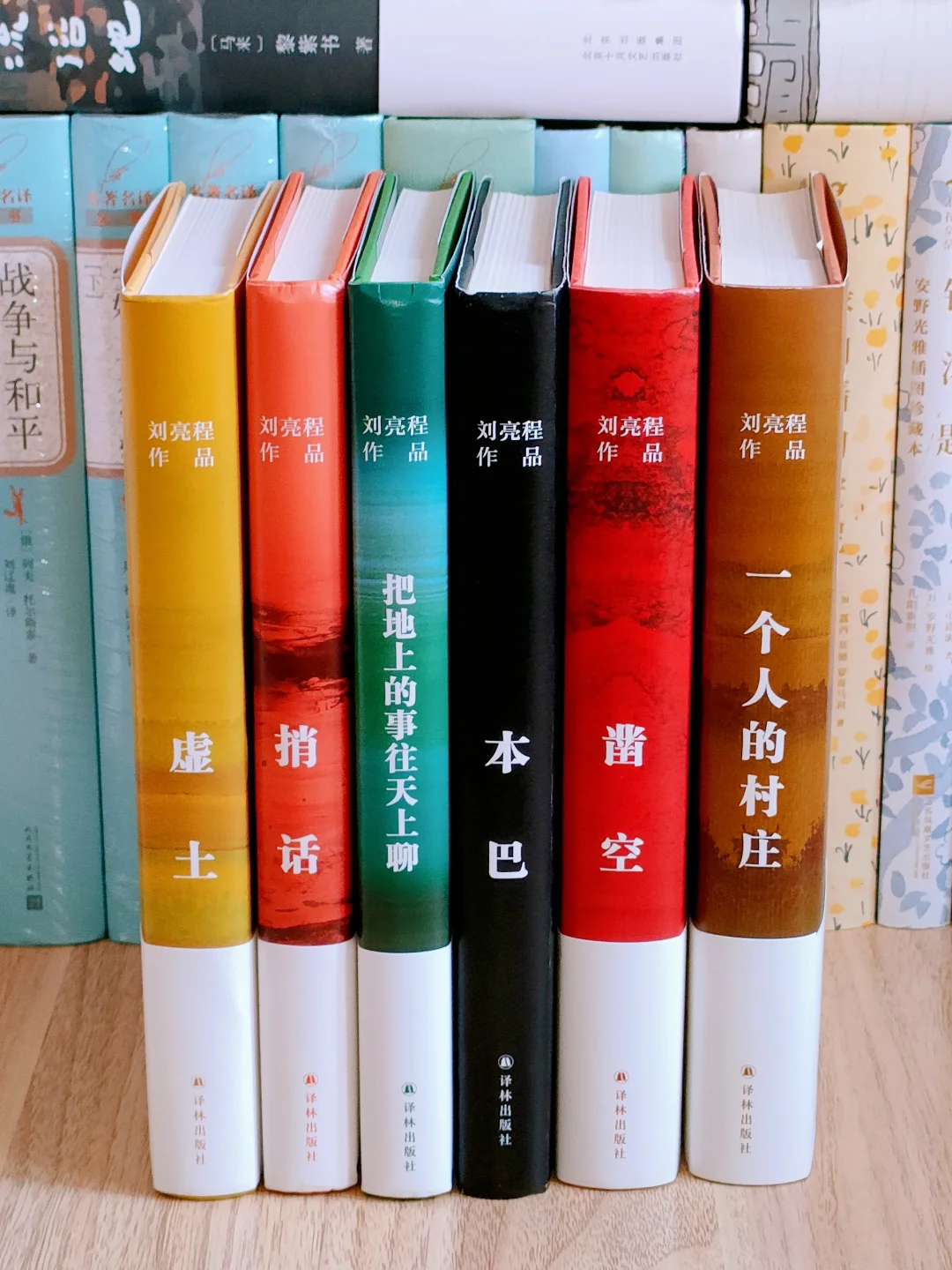 他的书，我真的，逢人就按头安利！！！