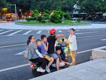 一宗五件且无车牌
