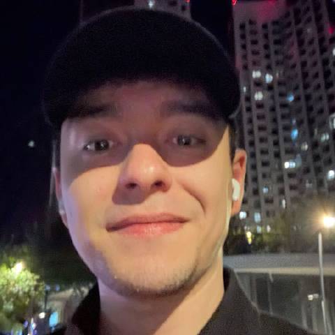 帅解说依力