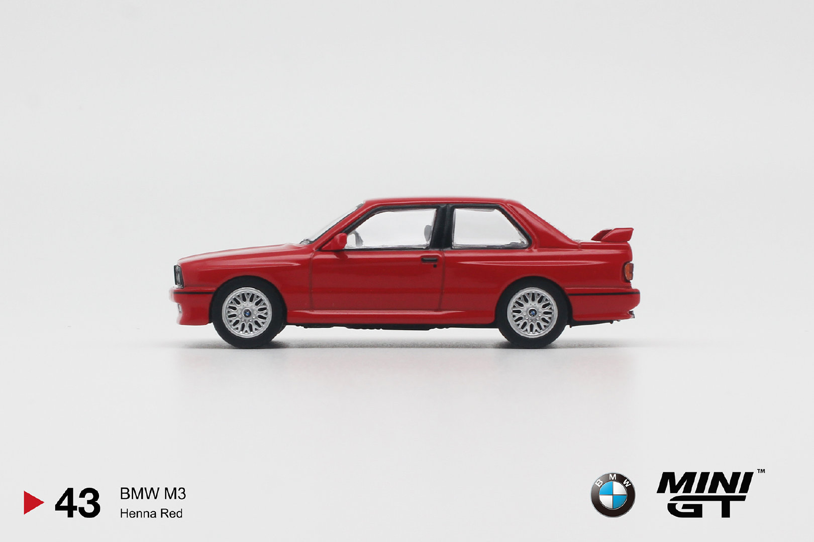 MINIGT 43 宝马 M3 海娜红 BMW M3 Henna Red#汽车模型[超话]##64比例车模[超话]##宝马[超话]# ​