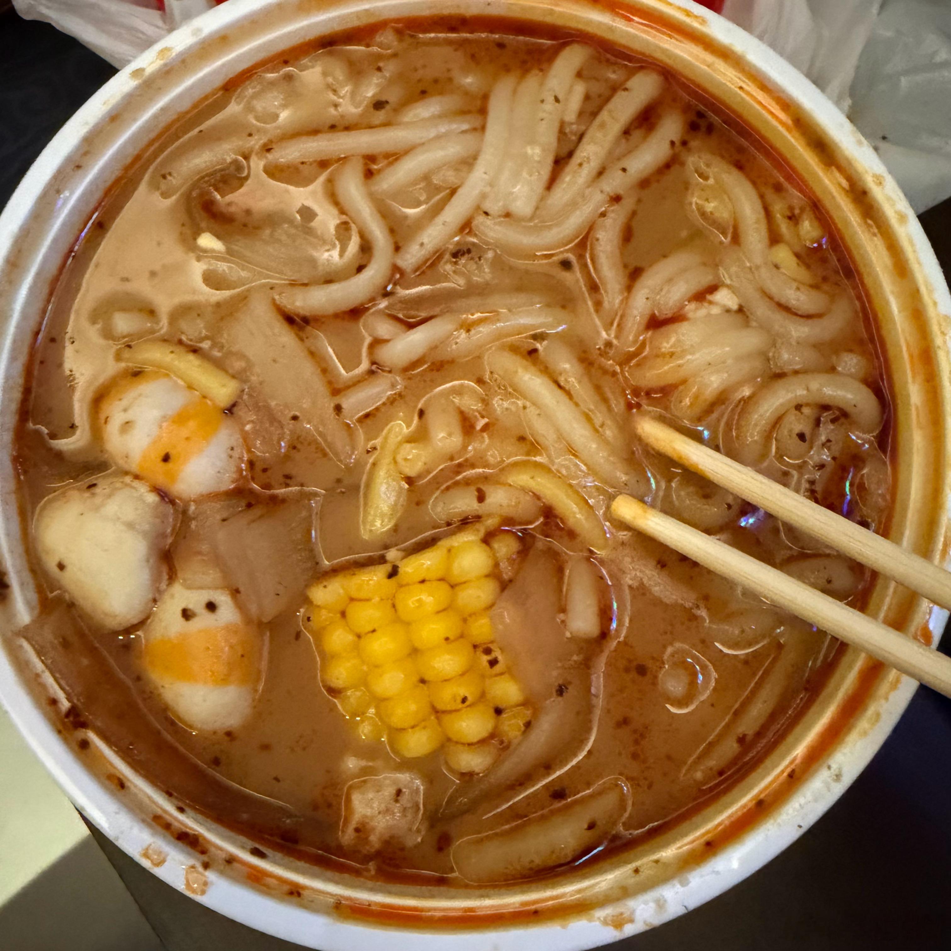 找个网吧 吃麻辣烫 舒服 ​​​