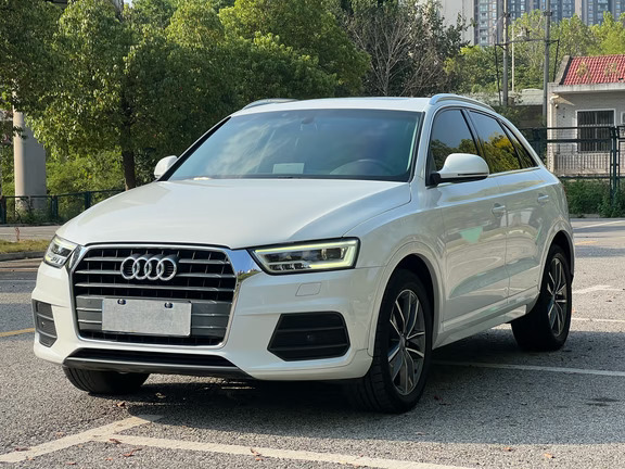 奥迪Q3一口价4.5