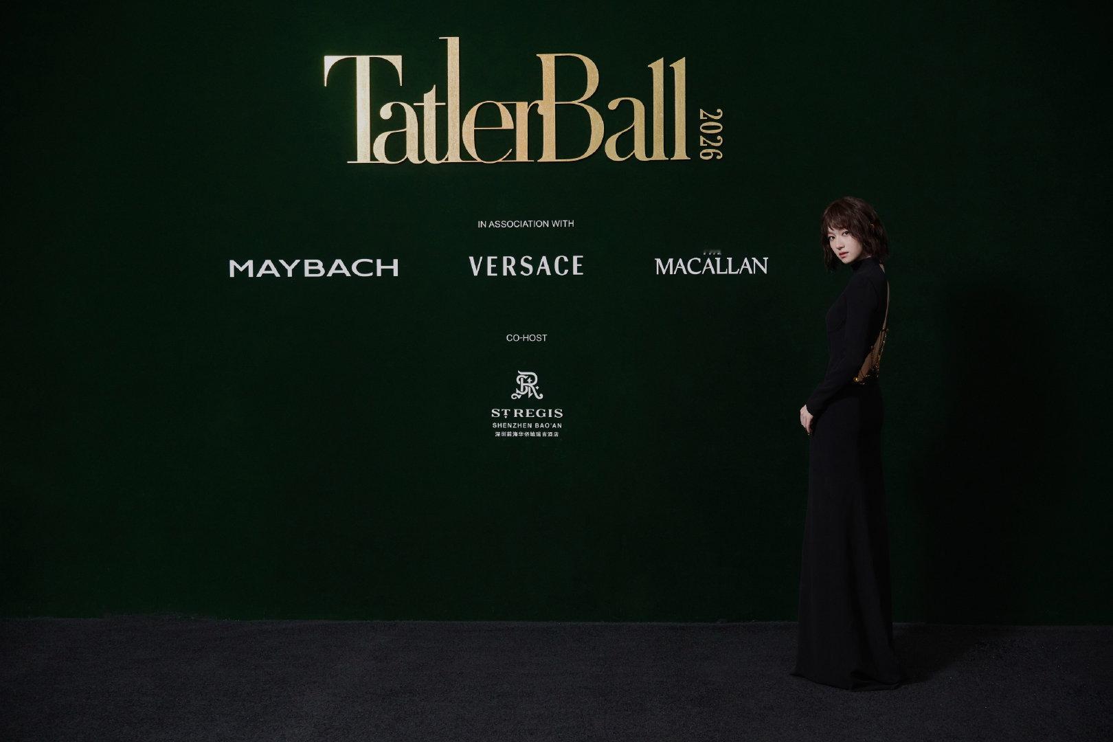 TatlerBall入席之夜丨李兰迪

当VERSACE品牌大使步入席间，她期待在#TatlerBall2026尚流雅集# 享受一场关于“美”的相遇。

#席间万象##Tatler# ​