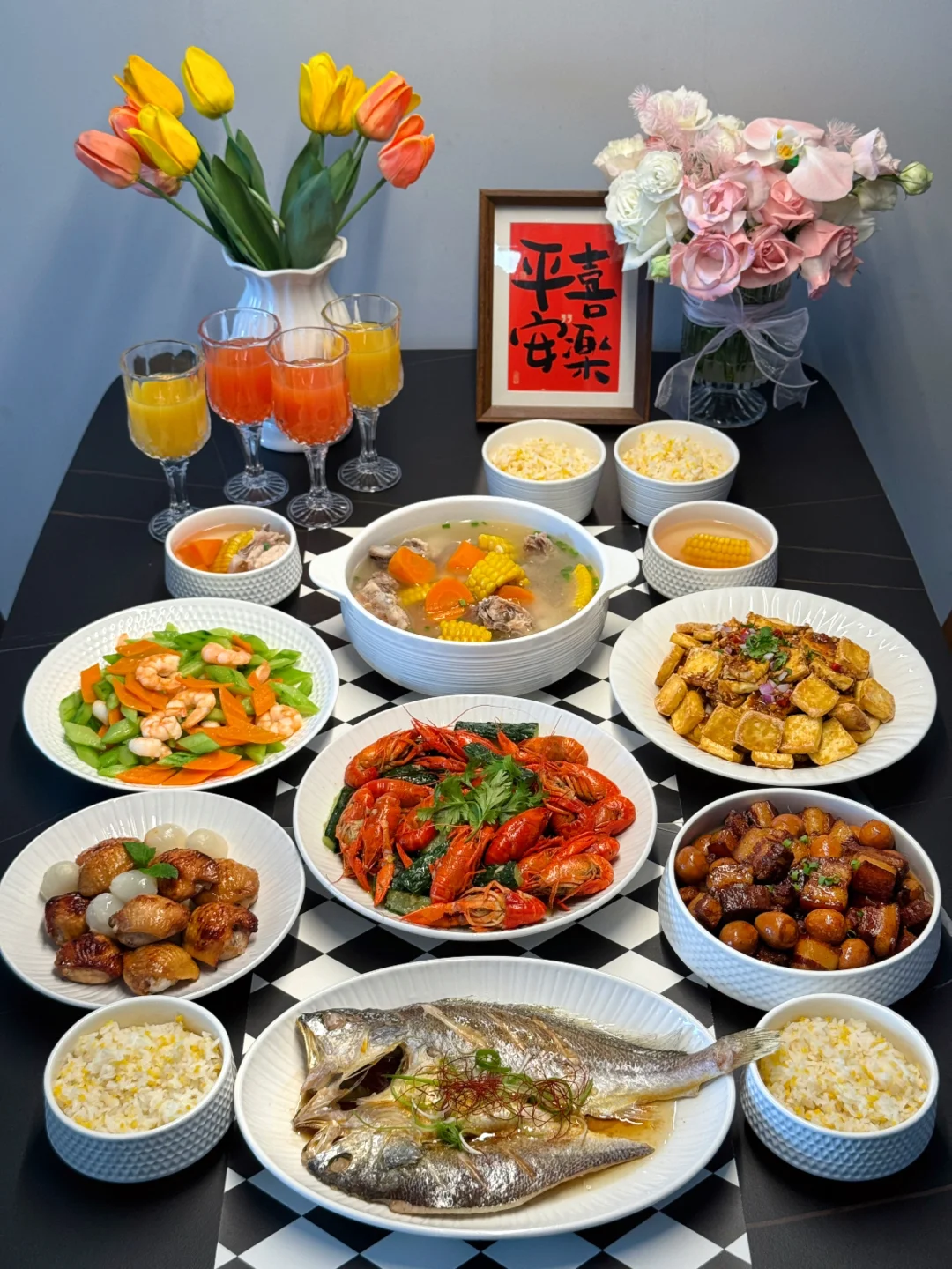 2小时完成的一桌家宴，多亏了蒸烤箱帮大忙😄