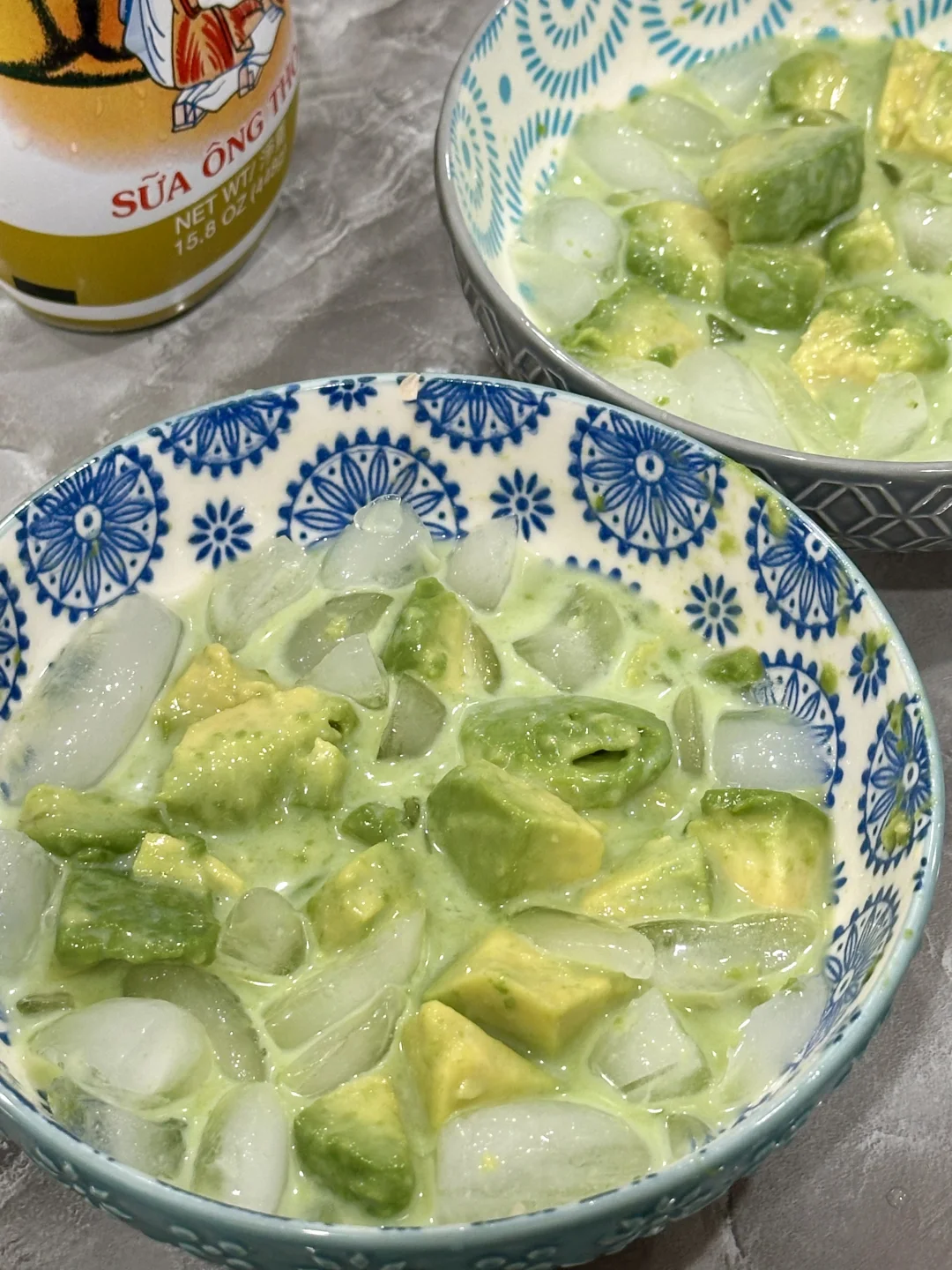 东南亚经典牛油果糖水😋俩食材捣一捣即成🥑