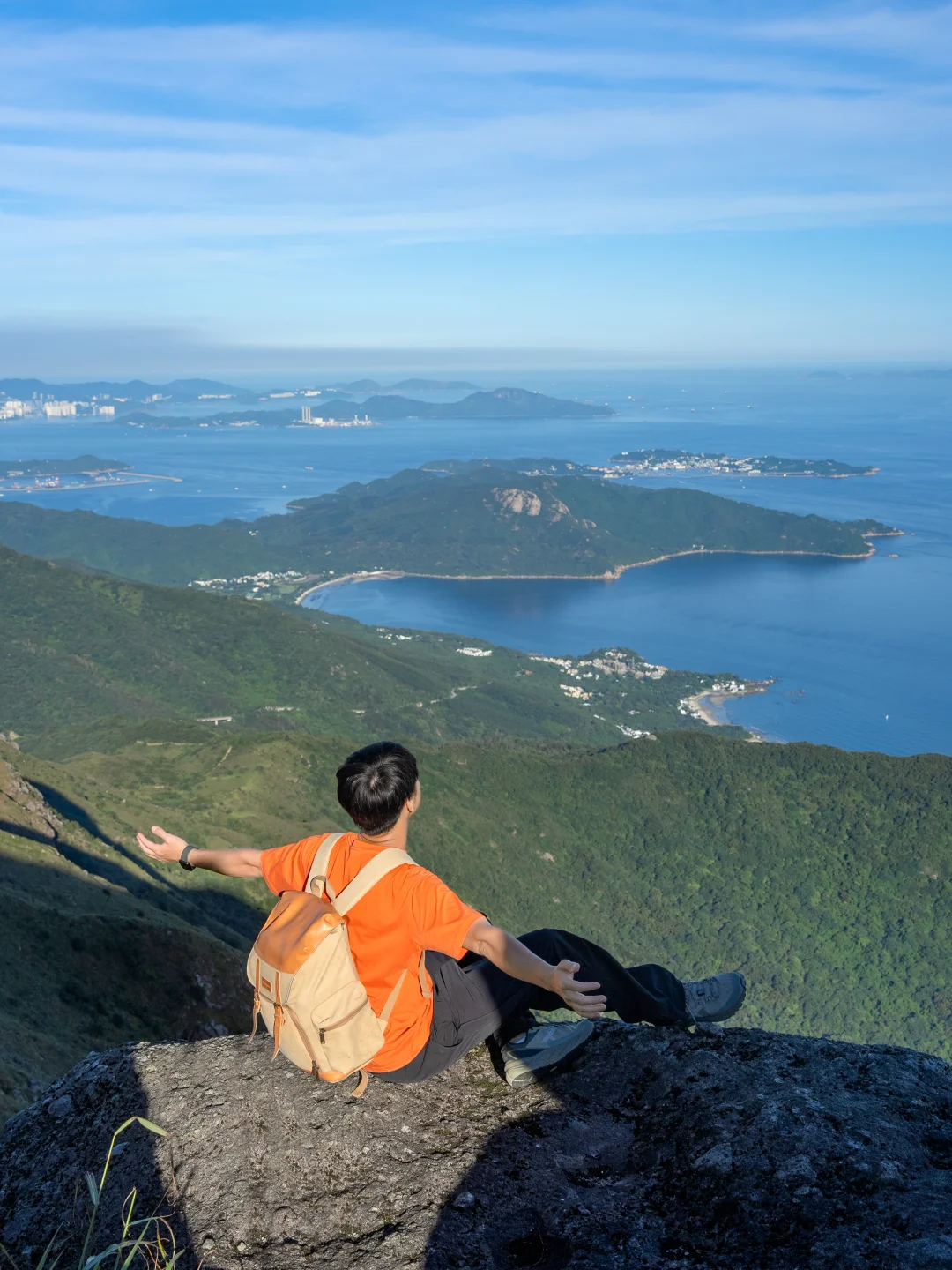 相比于麦理浩径，我更喜欢人少景美的凤凰径！