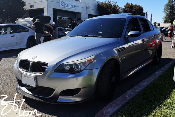 2006款宝马M5 (E60)