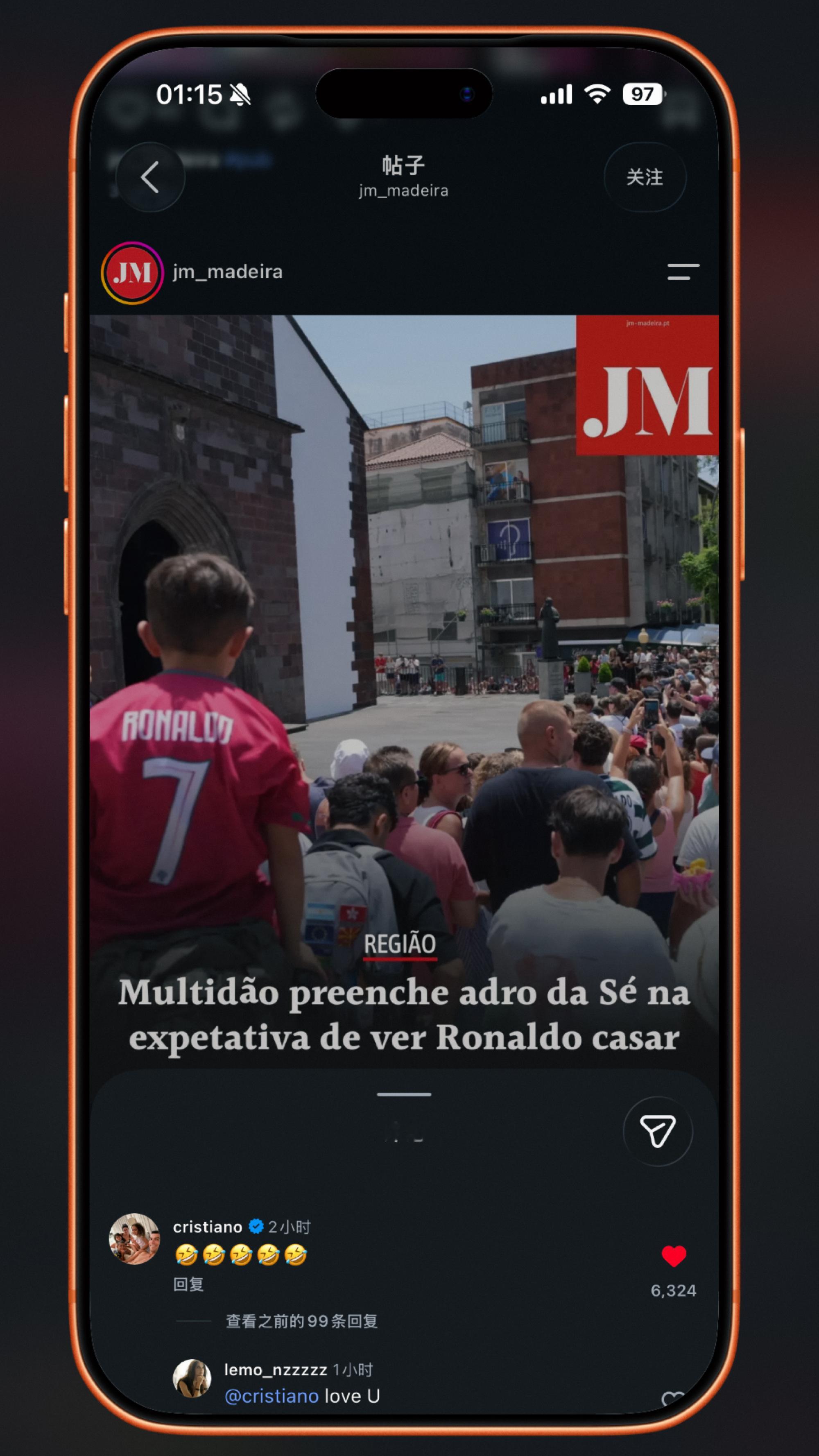 🛑 罗纳尔多要结婚的传闻已经持续发酵了两周，更是由于“太阳报”的“诱...